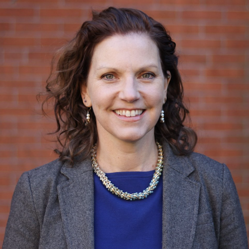 Headshot of Stephanie Ettinger De Cuba